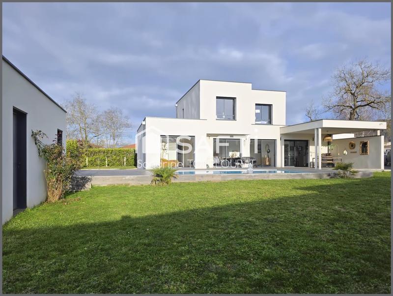 Maison - 173 m² - 7 pièces