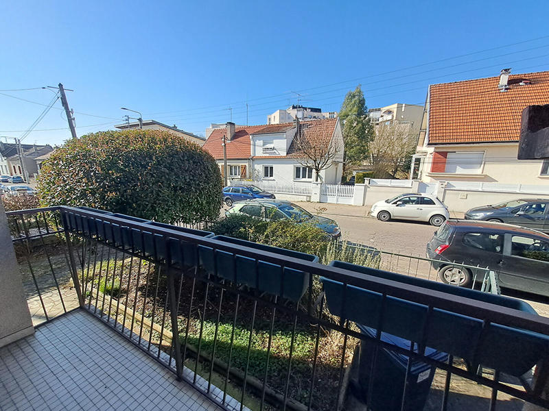 Appartement - 80 m² - 3 pièces