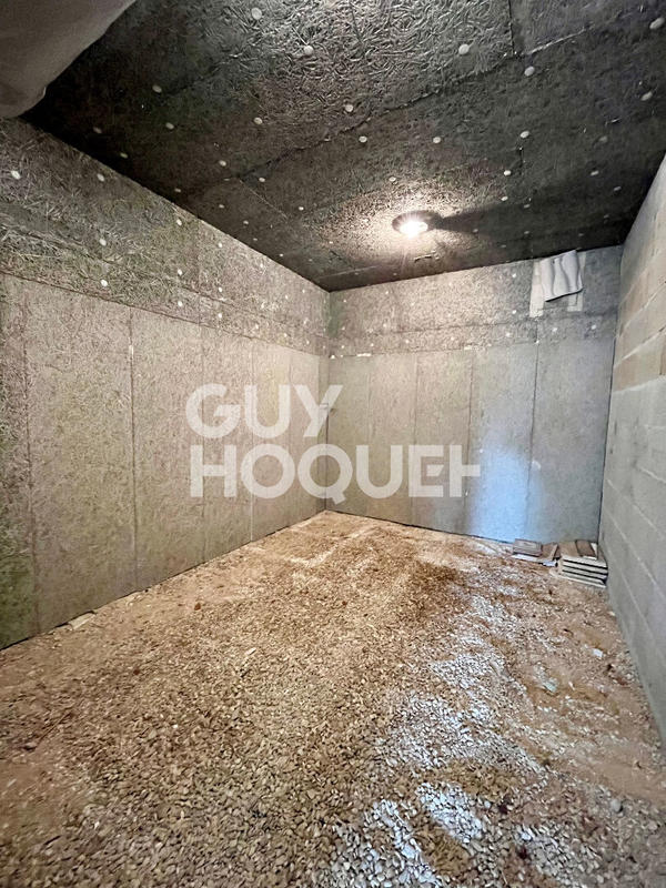 Maison - 161 m² - 7 pièces