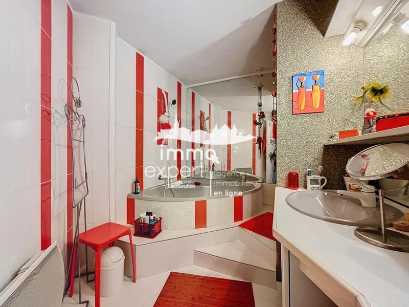 Appartement - 115 m² - 5 pièces