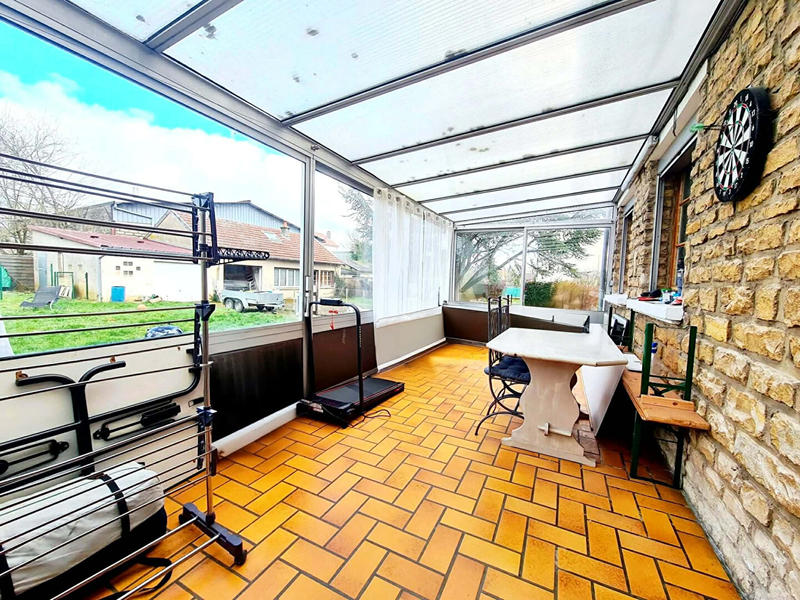 Maison - 98 m² - 5 pièces