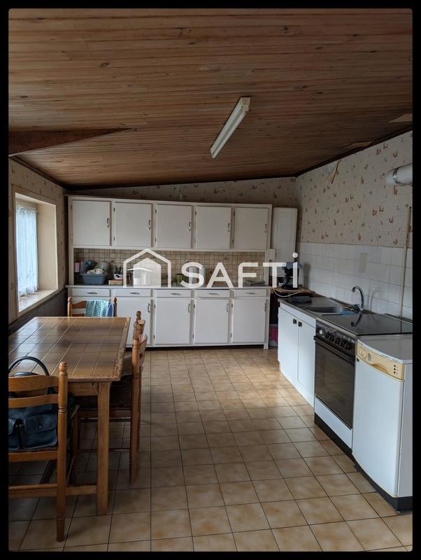 Maison - 90 m² - 4 pièces