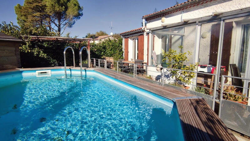 Villa - 95 m² - 5 pièces