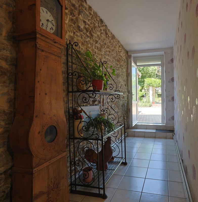 Maison de village - 257 m² - 9 pièces