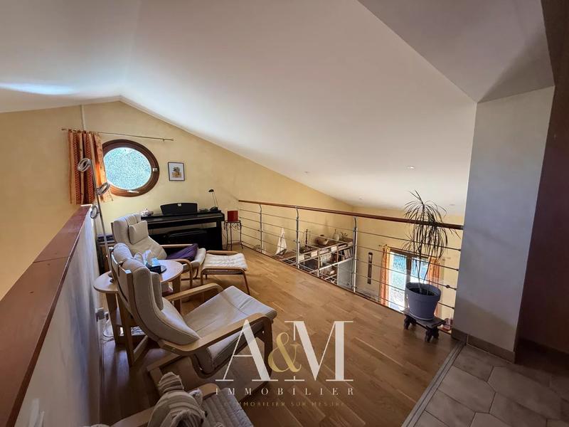 Villa - 120 m² - 4 pièces