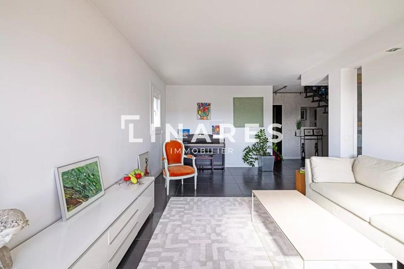 Appartement - 84 m² - 4 pièces