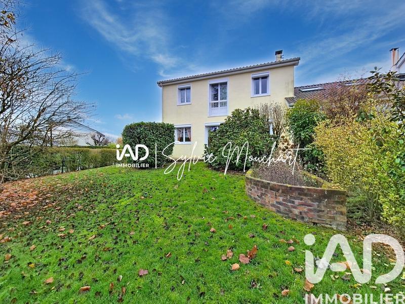 Maison - 140 m² - 6 pièces