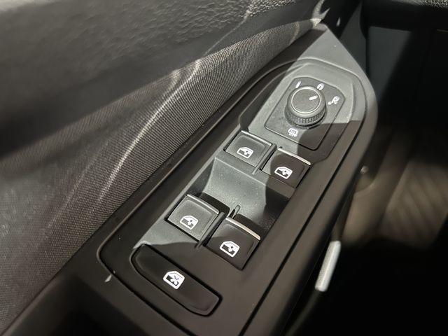 Volkswagen Golf VIII 2.0 Tdi Scr 150 Life 1st Dsg7