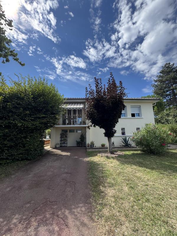 Maison - 83 m² - 4 pièces