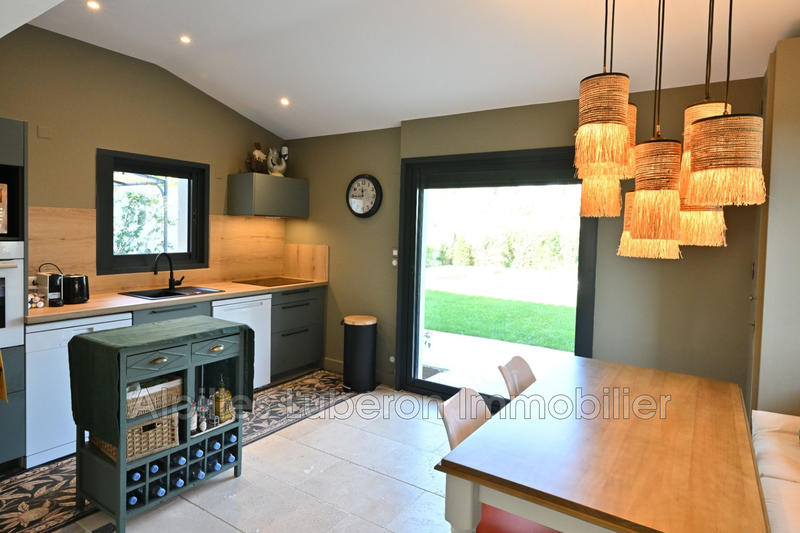 Maison - 102 m² - 4 pièces