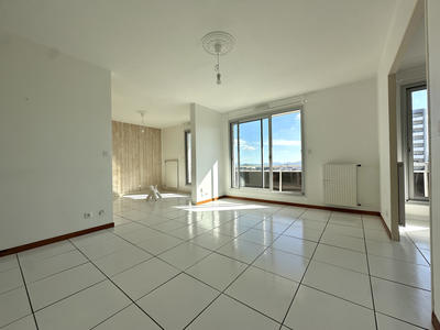 Appartement - 73 m² - 4 pièces