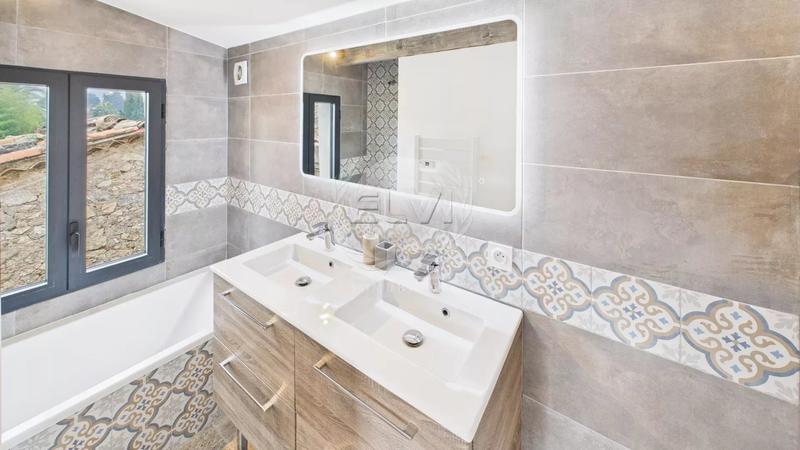 Maison - 72 m² - 4 pièces