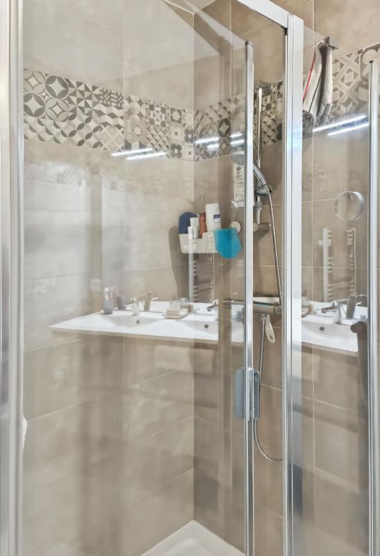 Appartement - 77 m² - 3 pièces