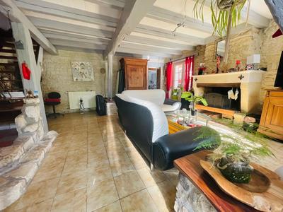 Maison - 135 m² - 4 pièces