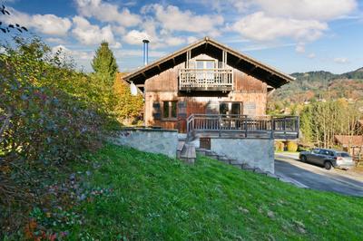 Châlet - 99 m² - 6 pièces