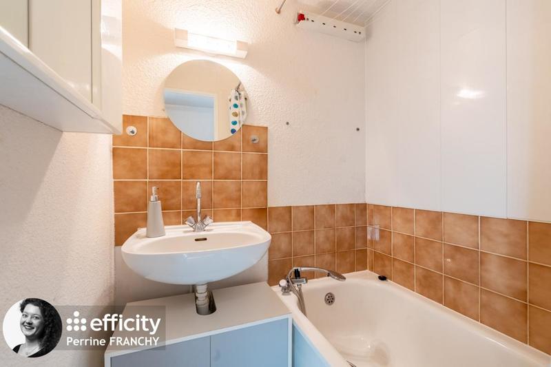 Appartement - 18 m² - 1 pièce