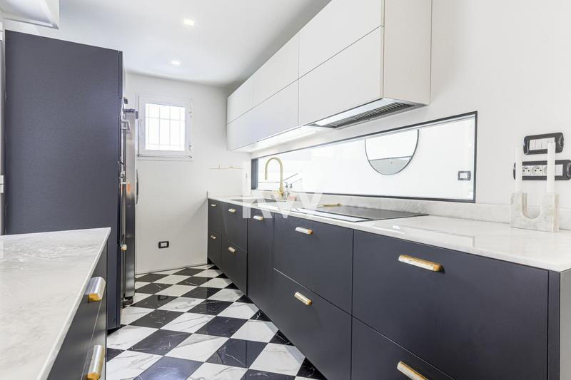 Duplex - 134 m² - 5 pièces