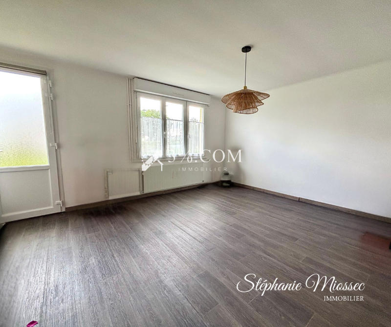 Maison - 85 m² - 5 pièces