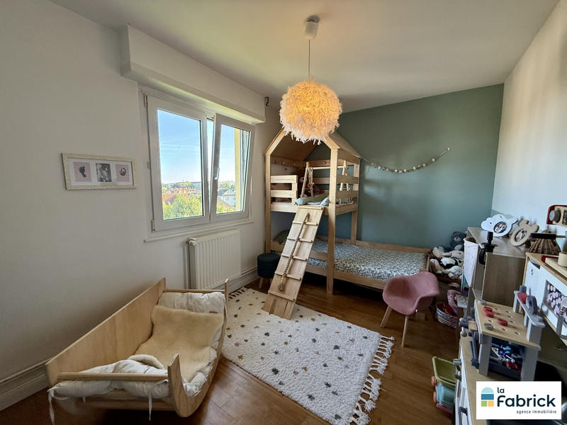 Appartement - 86 m² - 4 pièces