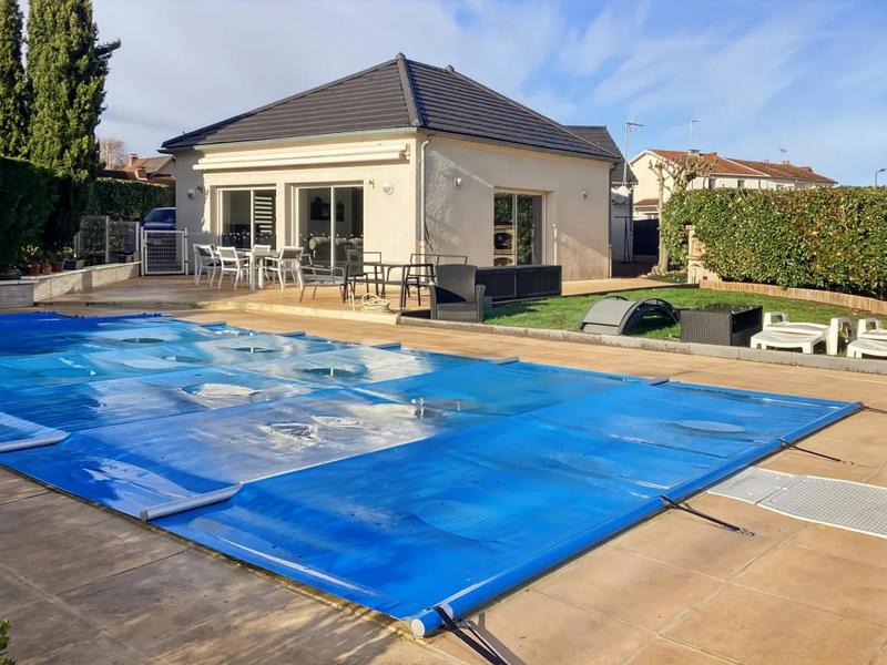 Villa - 167 m² - 5 pièces