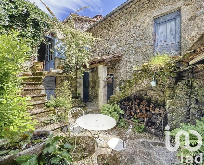 Maison de village - 108 m² - 4 pièces