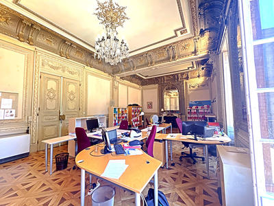 Bureau - 100 m² - 4 pièces