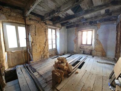 Maison - 295 m² - 5 pièces