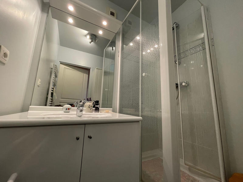 Appartement - 90 m² - 4 pièces