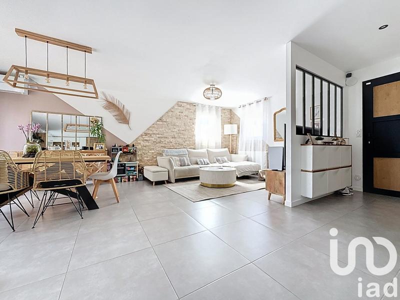 Maison - 100 m² - 6 pièces