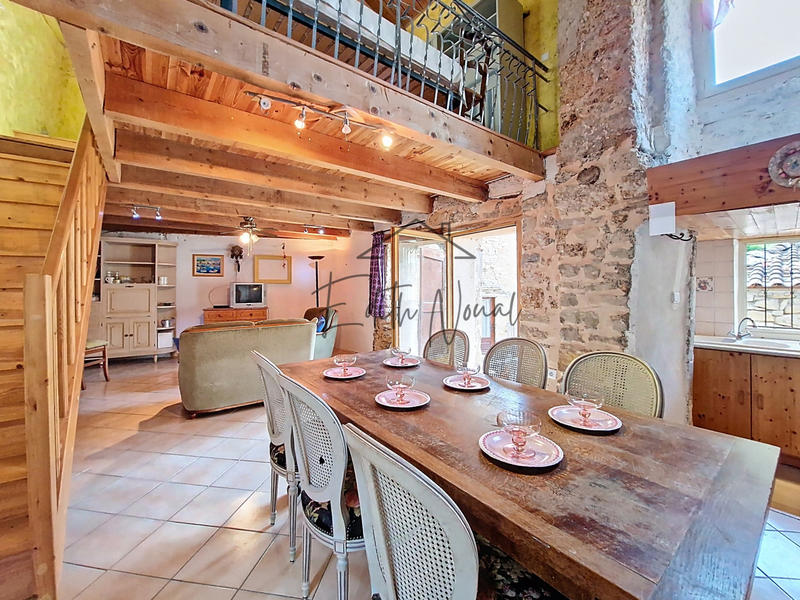 Maison de village - 71 m² - 2 pièces