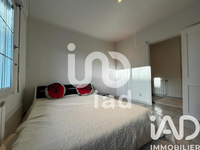 Maison - 215 m² - 7 pièces