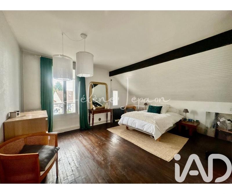 Maison - 150 m² - 6 pièces