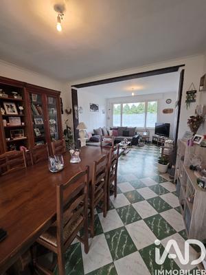 Maison - 136 m² - 5 pièces