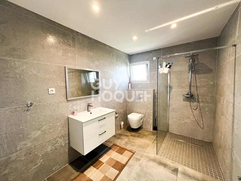 Maison - 125 m² - 5 pièces