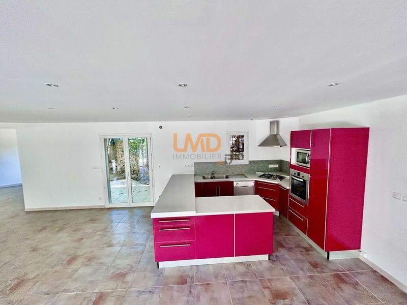 Maison - 150 m² - 5 pièces