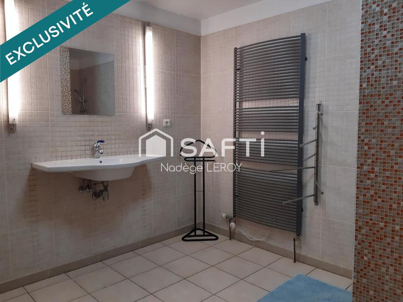 Appartement - 260 m² - 12 pièces