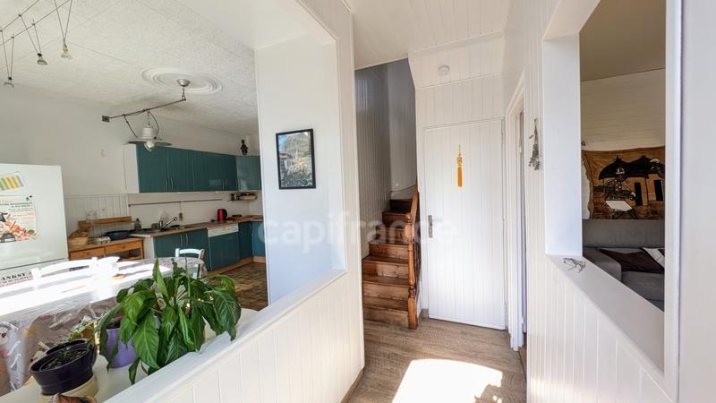 Maison - 100 m² - 5 pièces