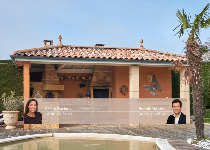 Villa - 536 m² - 10 pièces