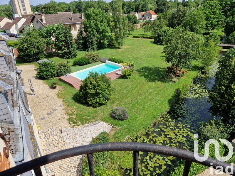 Maison - 343 m² - 10 pièces