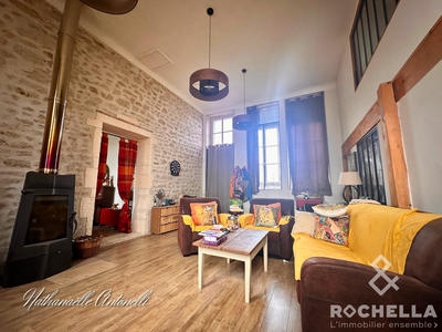 Maison ancienne - 171 m² - 8 pièces