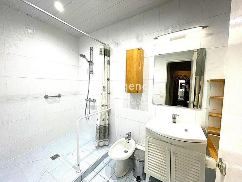 Maison traditionnelle - 179 m² - 6 pièces