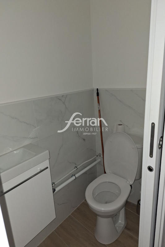 Local commercial - 14 m²