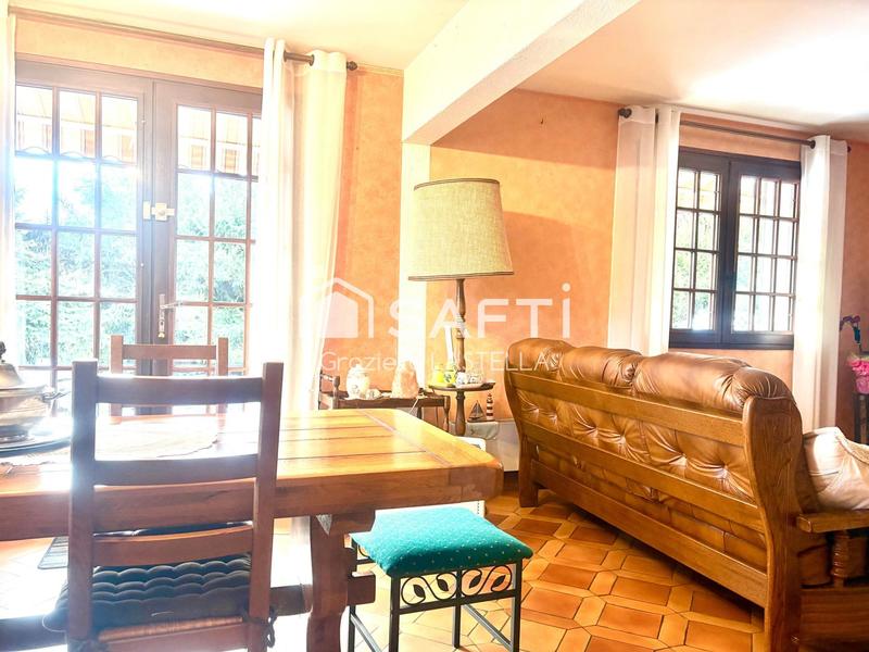 Maison - 188 m² - 5 pièces