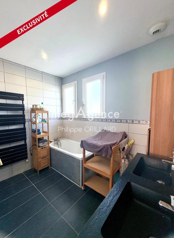 Maison - 98 m² - 5 pièces