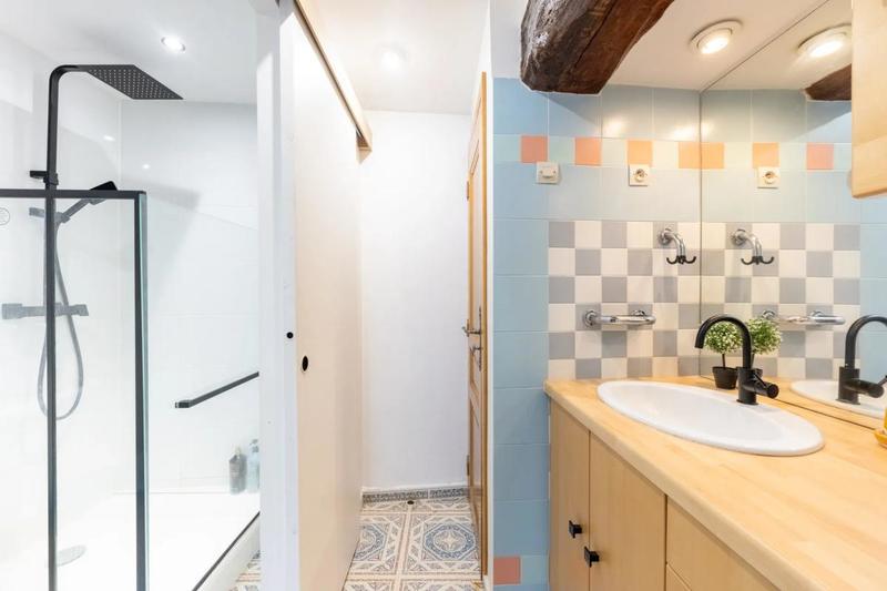 Maison - 178 m² - 8 pièces