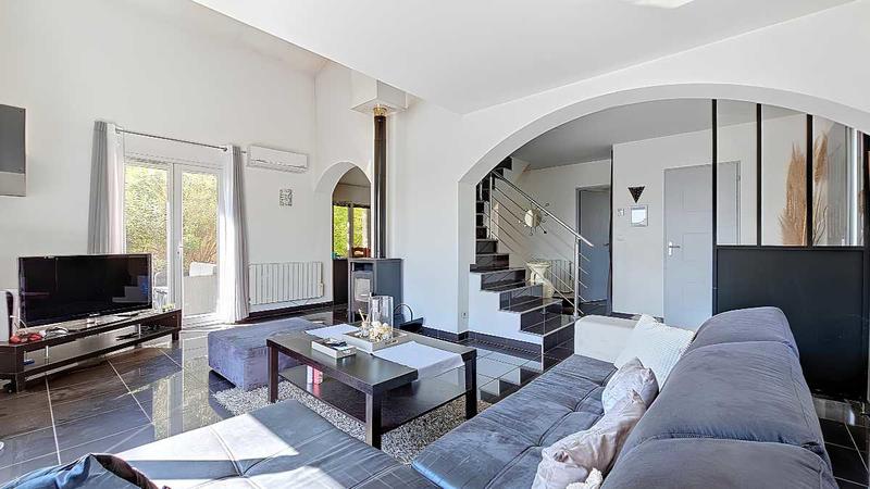 Maison - 147 m² - 7 pièces