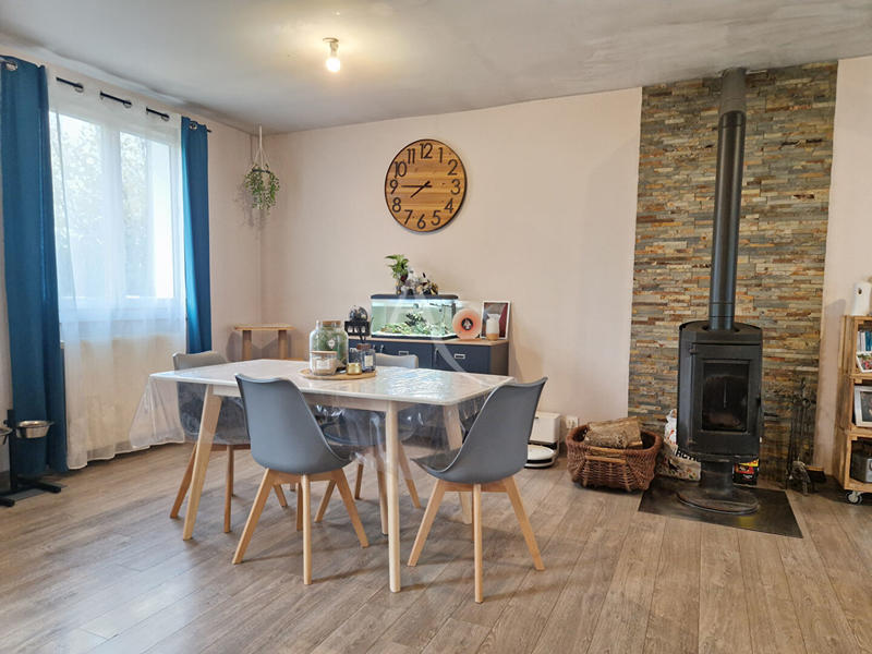 Maison - 89 m² - 5 pièces