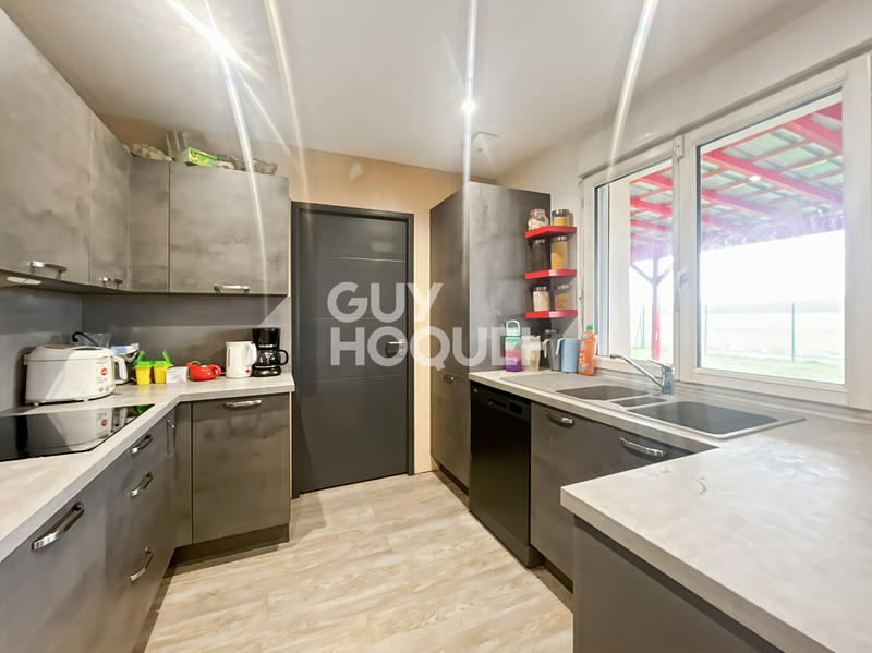 Maison - 145 m² - 8 pièces