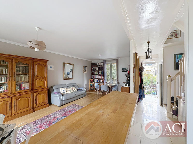 Maison - 88 m² - 4 pièces