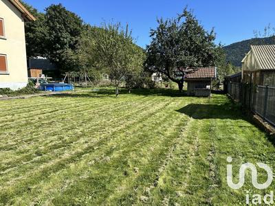 Maison - 168 m² - 8 pièces